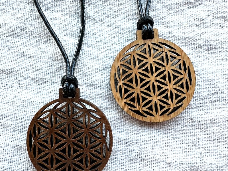 pendentif fleur de vie