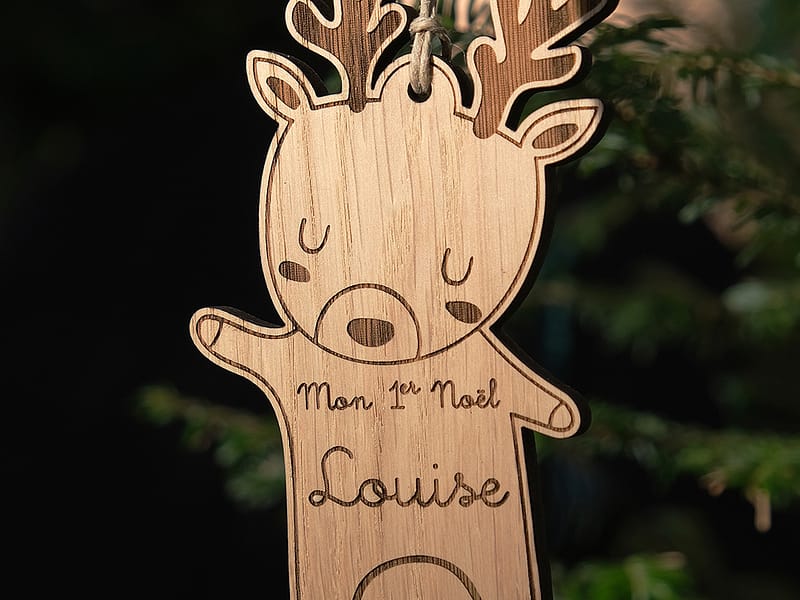 Deer wooden ball: customizable first name in its case